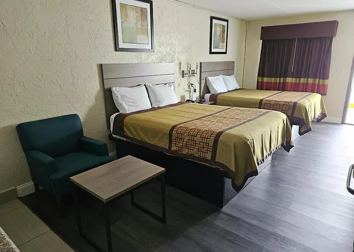 Deluxe Inn - Sarasota